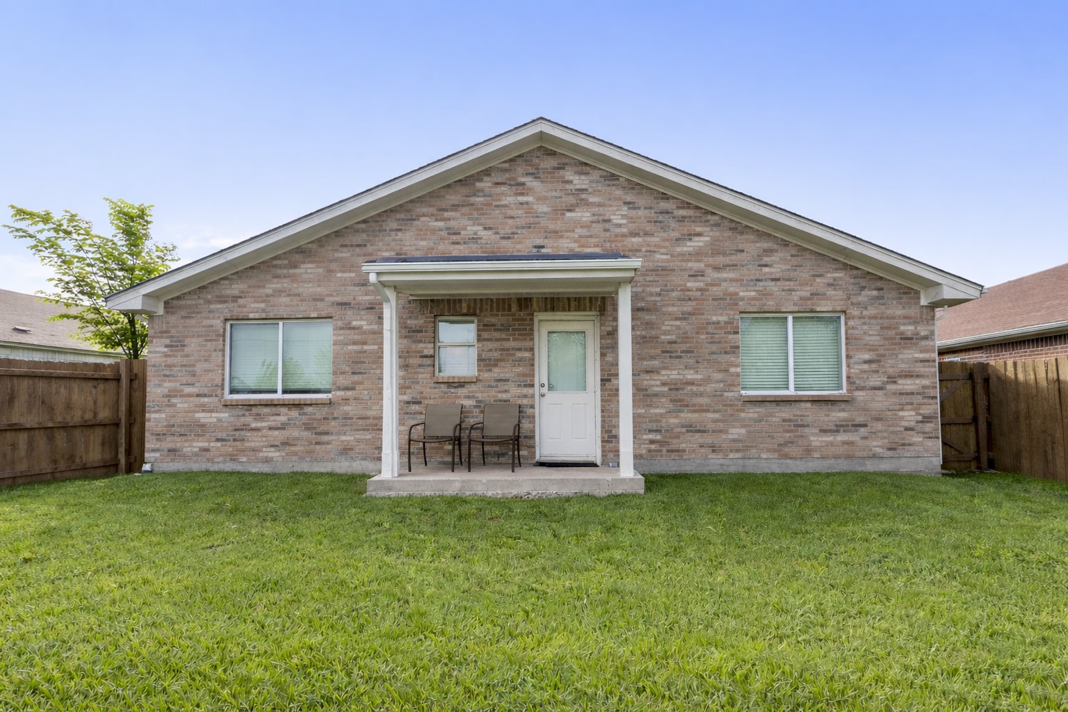1710 Manor Garden Greenville TX 75401