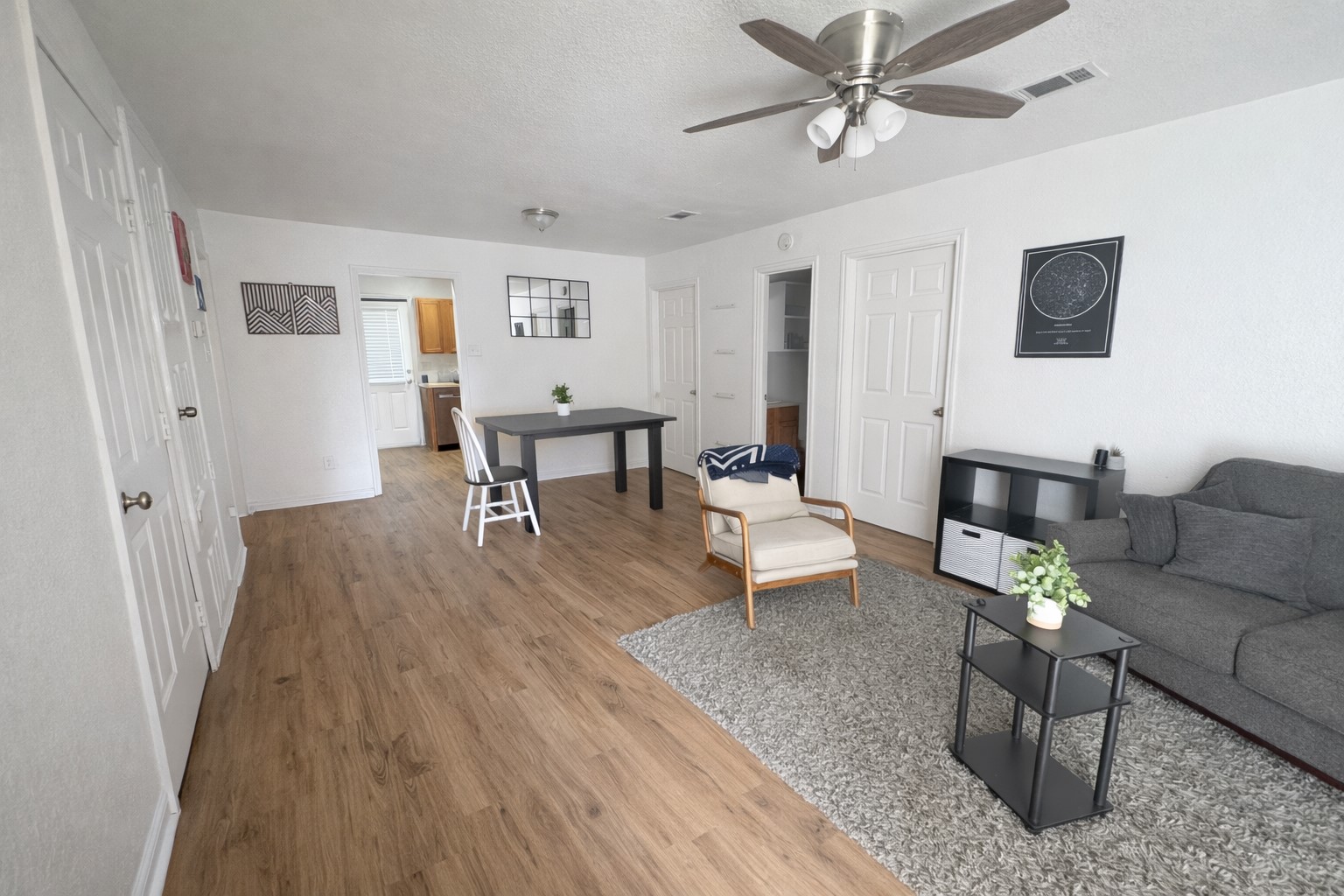 1710 Manor Garden Greenville TX 75401
