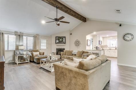 10129 Stoney Bridge Road Fort Worth TX 76108