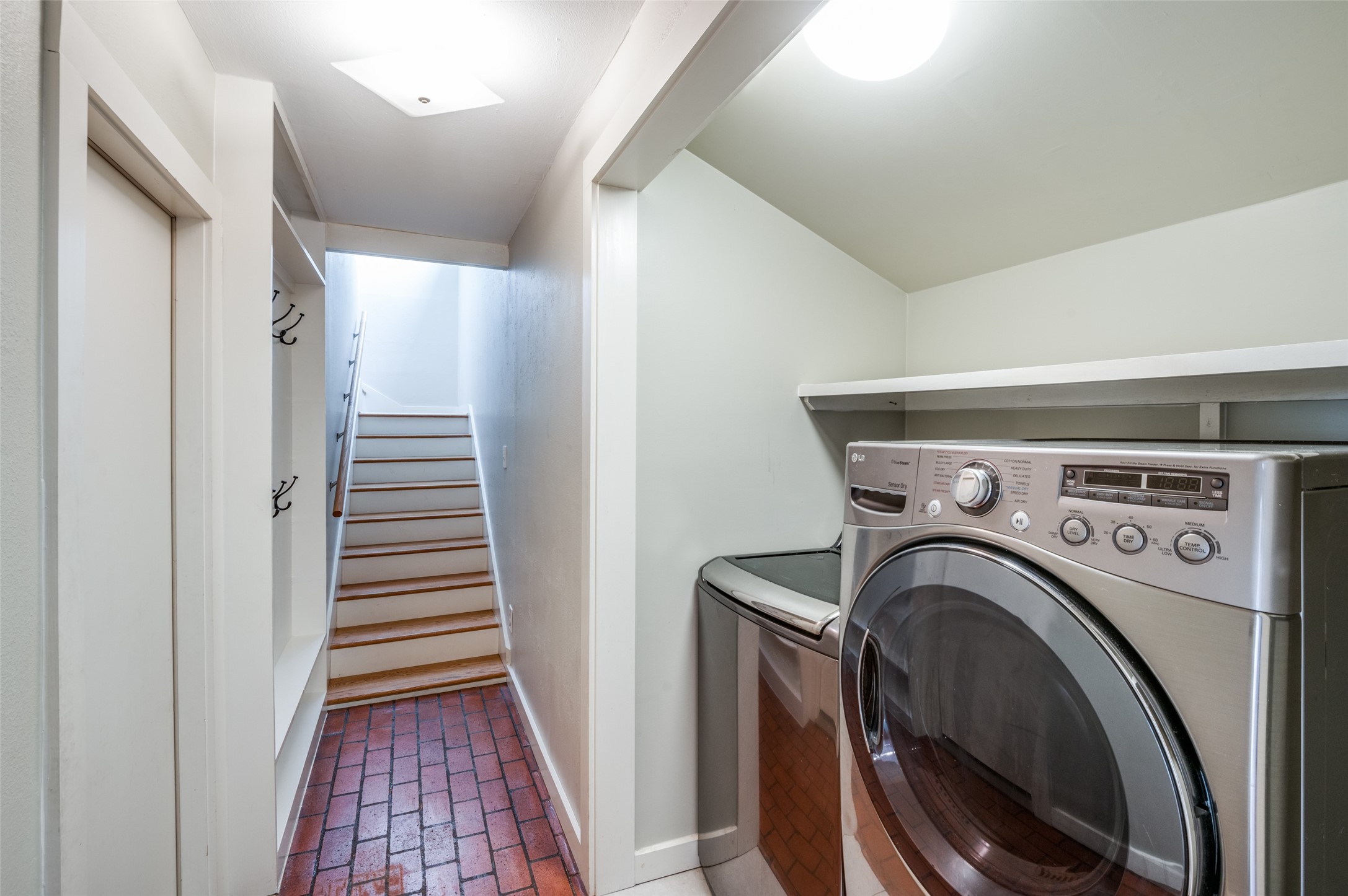1403 Eastus Drive Dallas TX 75208