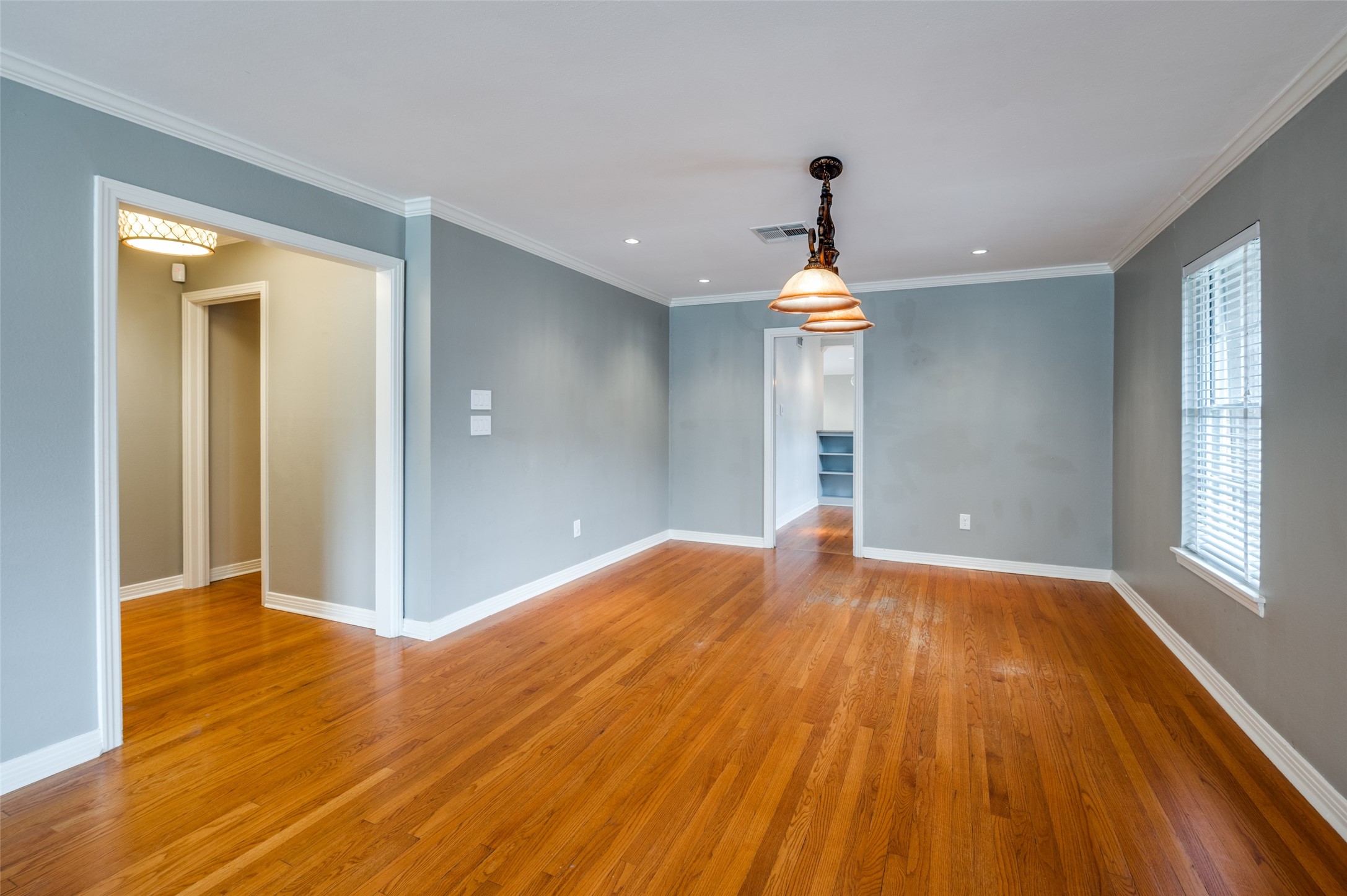 1403 Eastus Drive Dallas TX 75208