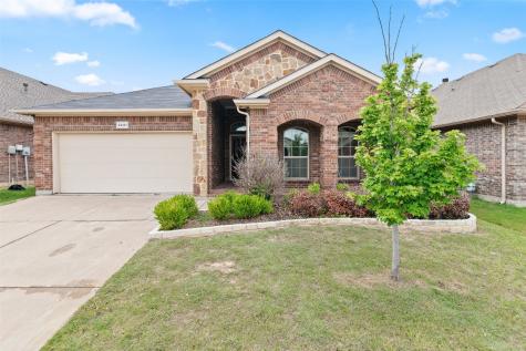 2241 Frosted Willow Lane Fort Worth TX 76177