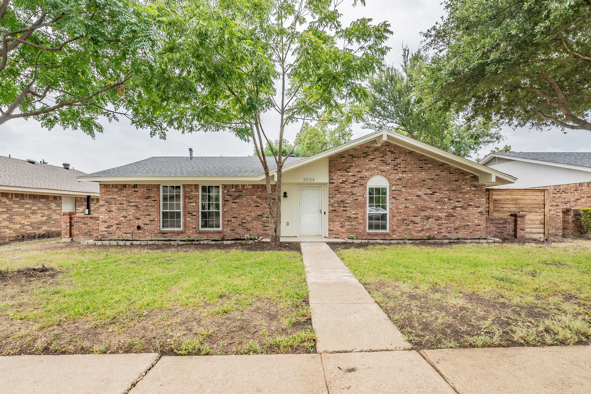 3034 Alderon Lane Garland TX 75044