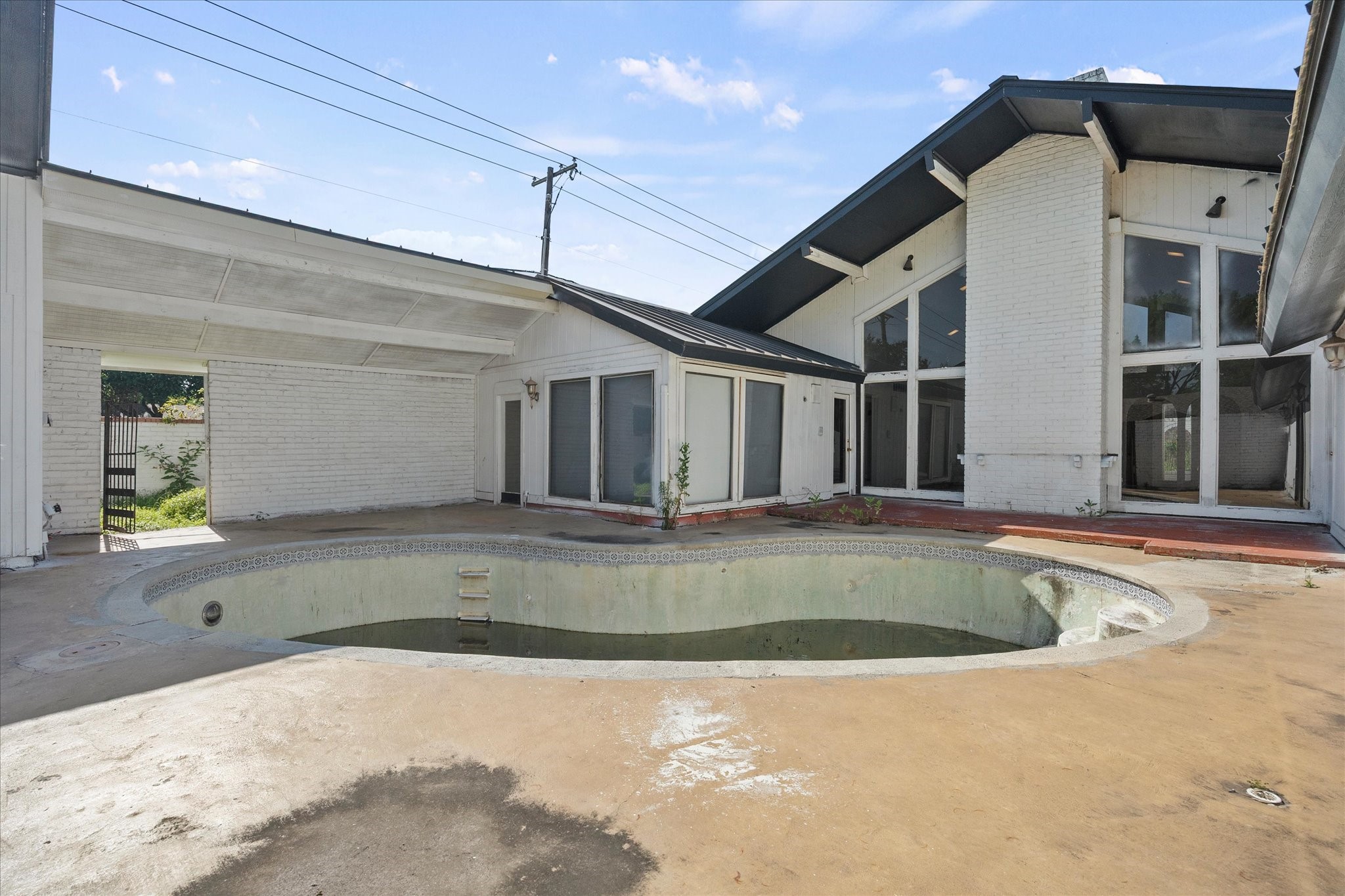 11102 Ferndale Road Dallas TX 75238