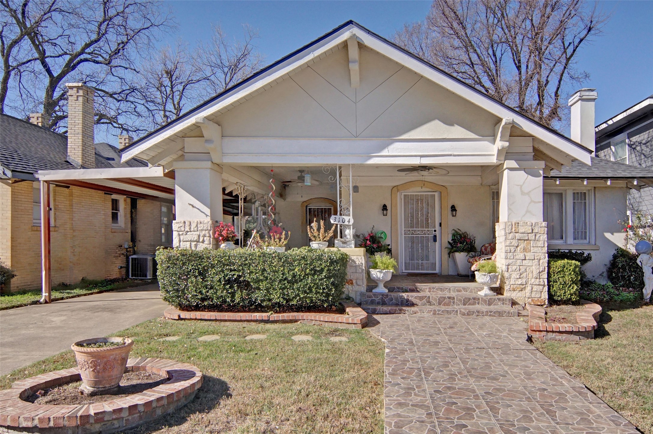3104 S Adams Street Fort Worth TX 76110