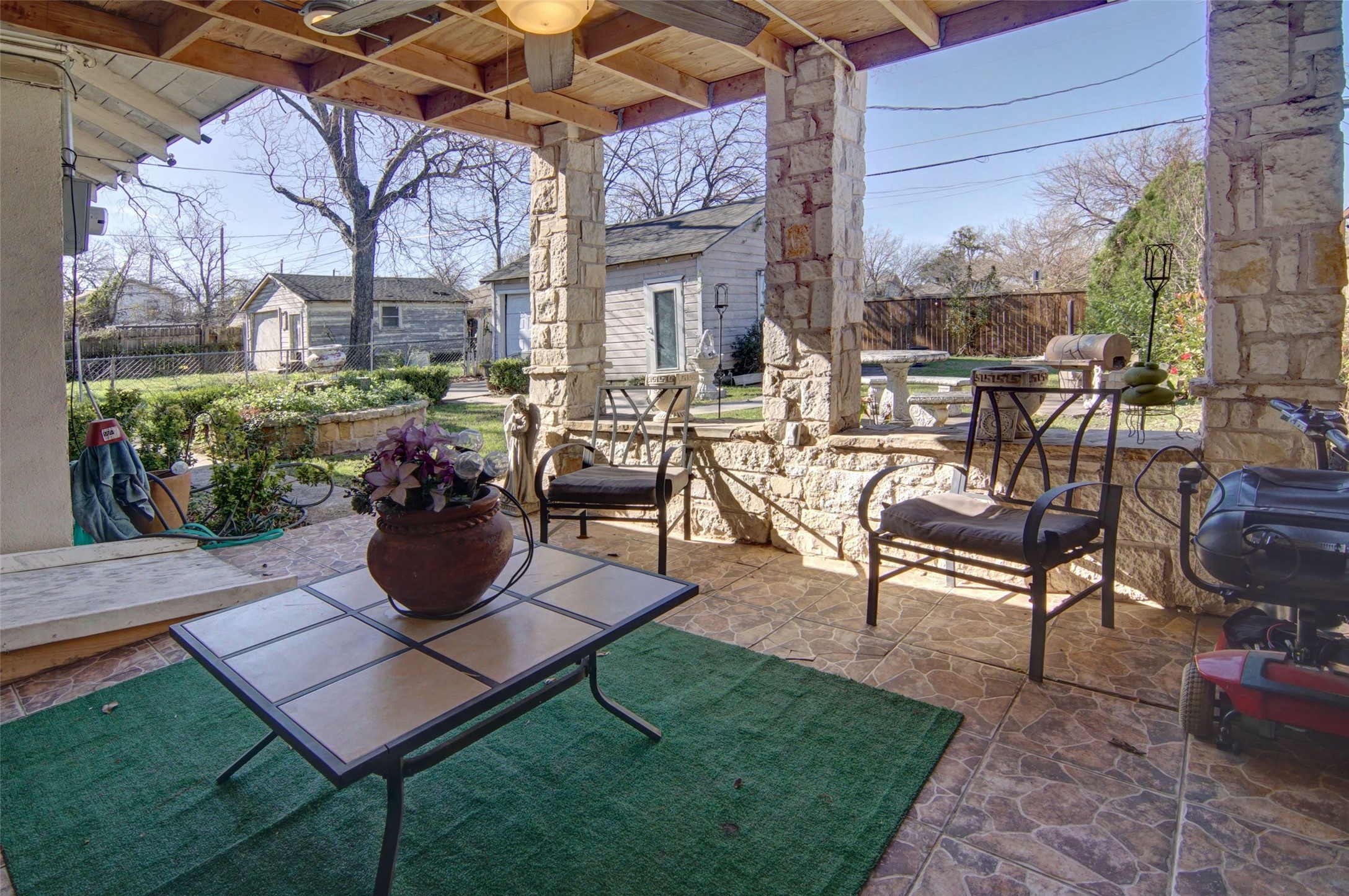 3104 S Adams Street Fort Worth TX 76110