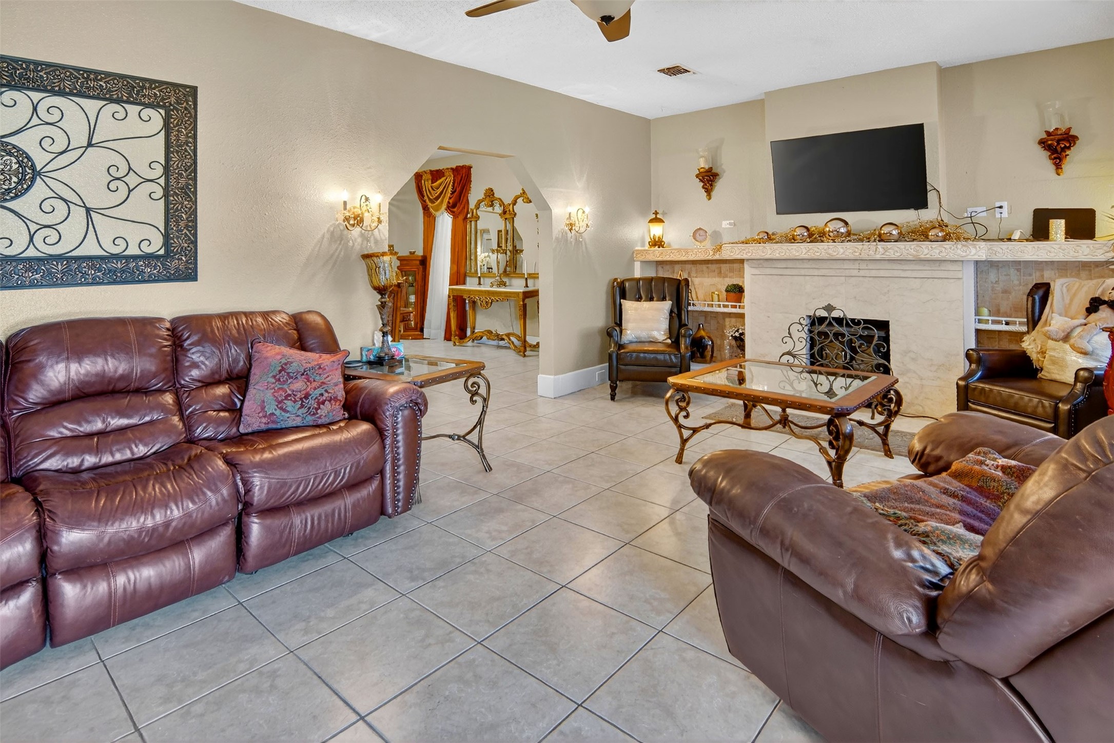 3104 S Adams Street Fort Worth TX 76110