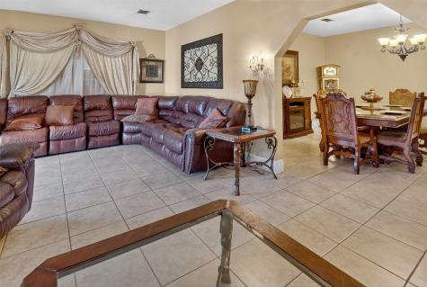 3104 S Adams Street Fort Worth TX 76110