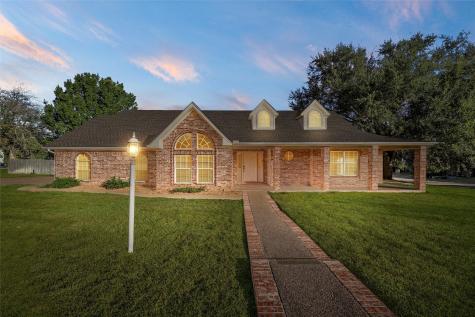 306 Baker Lane Robinson TX 76706
