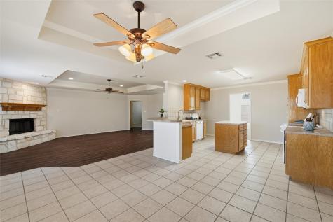 306 Baker Lane Robinson TX 76706