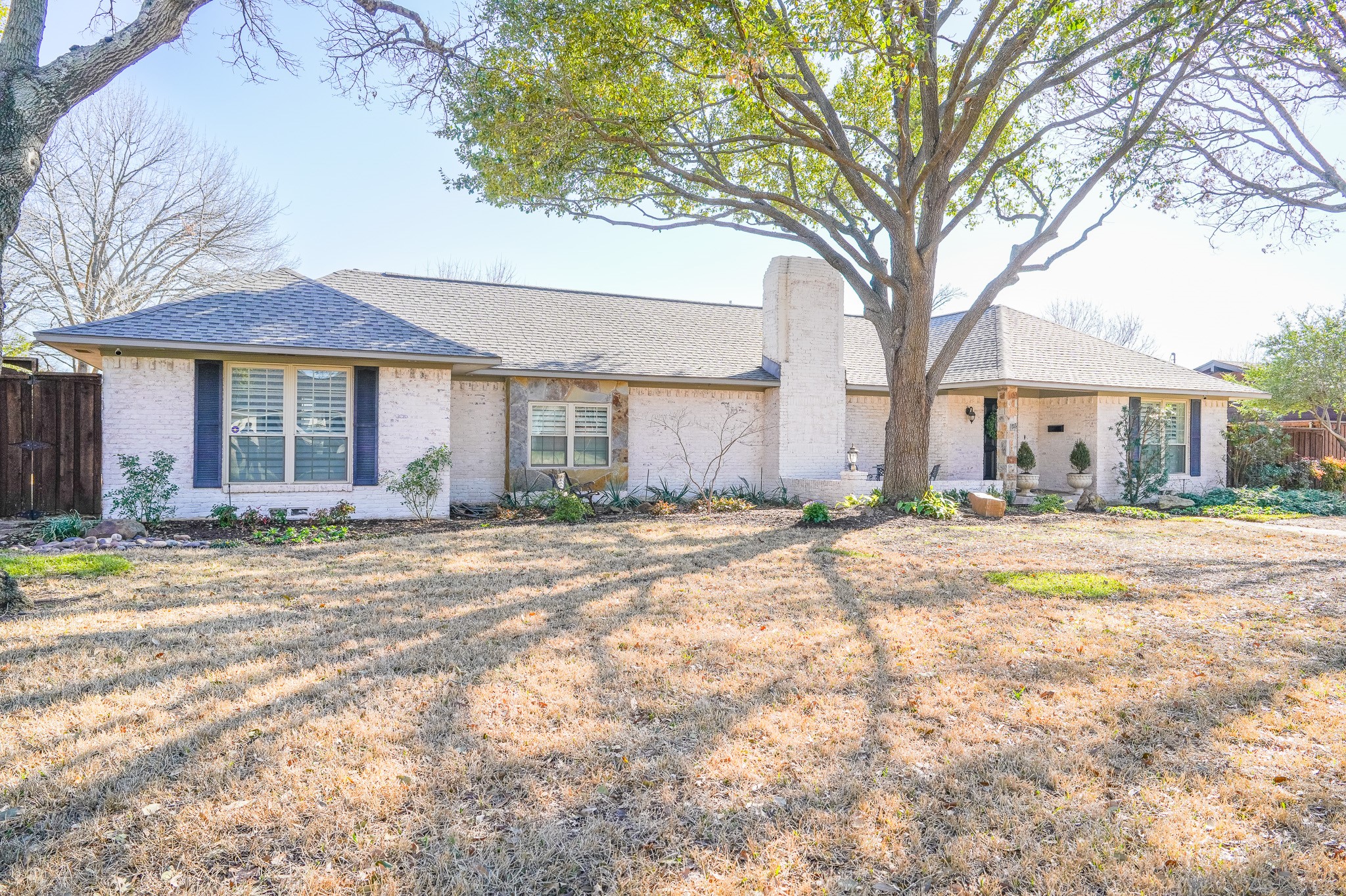 3928 Regent Circle Dallas TX 75229