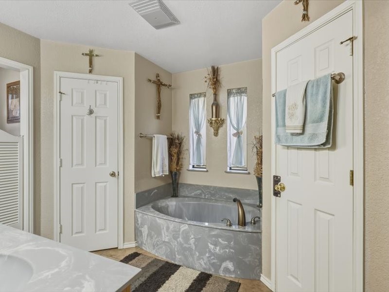 1815 Dicey Road Weatherford TX 76085