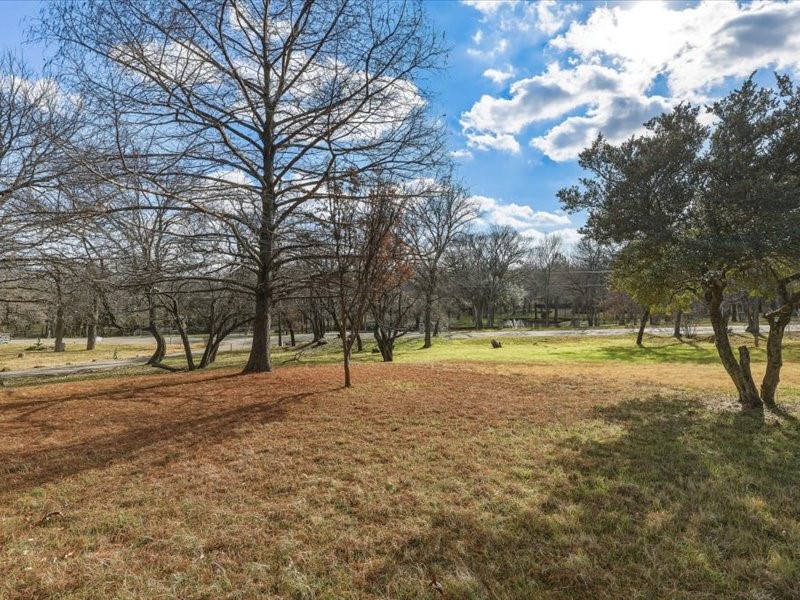 1815 Dicey Road Weatherford TX 76085