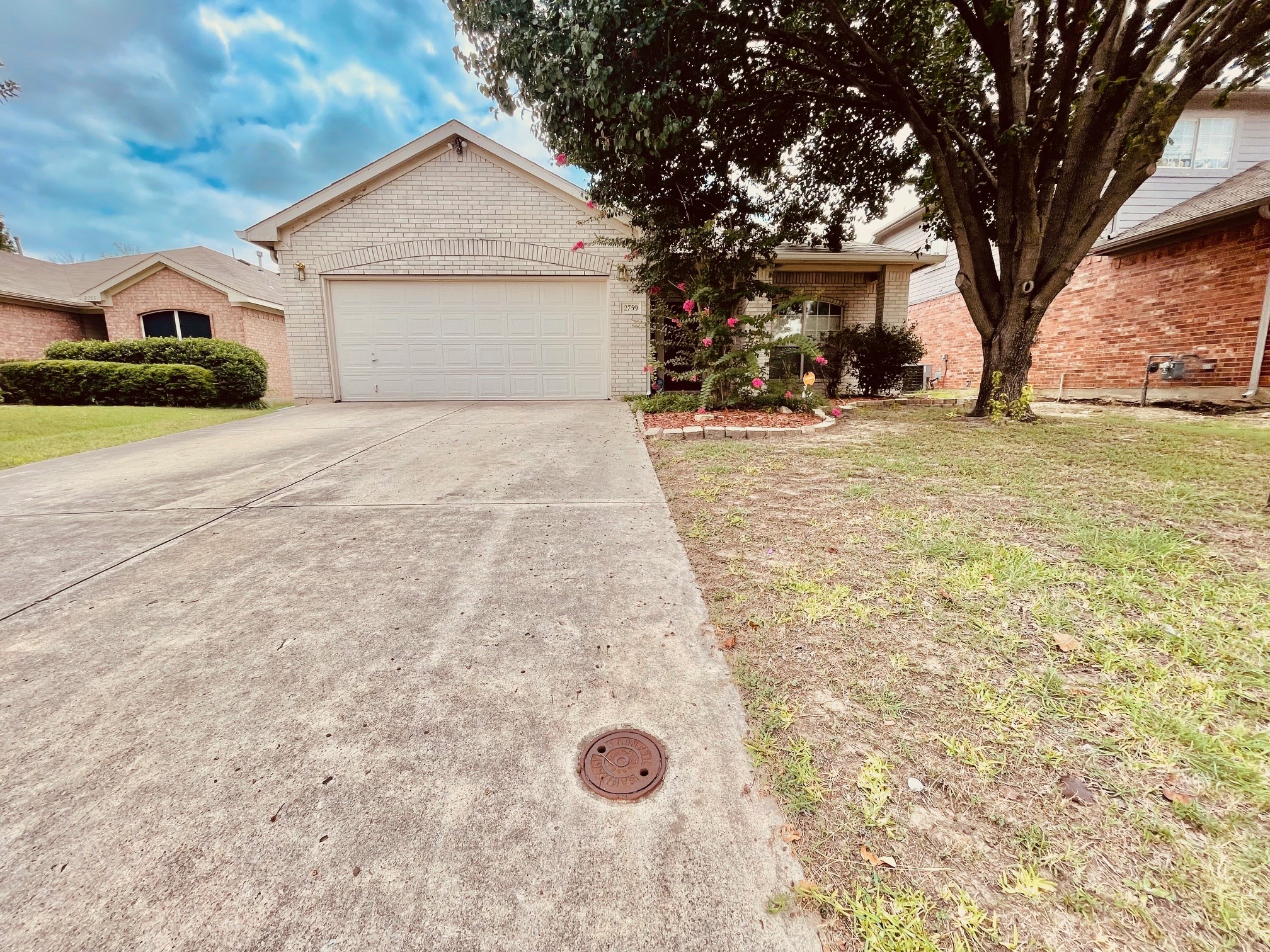 2759 Scarborough Drive Grand Prairie TX 75052