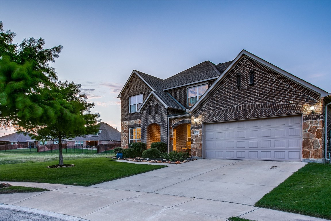 2001 Speckle Drive Fort Worth TX 76131