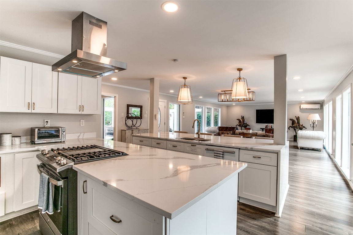 4107 Rock Creek Drive Dallas TX 75204