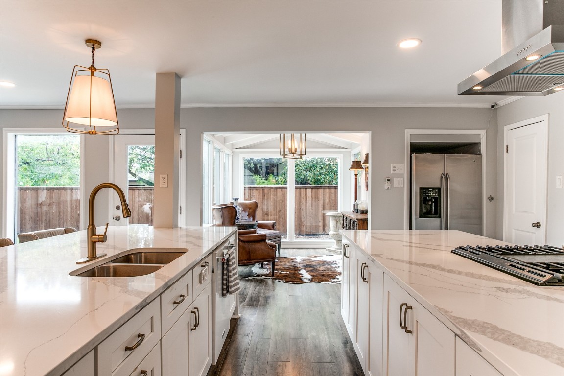 4107 Rock Creek Drive Dallas TX 75204