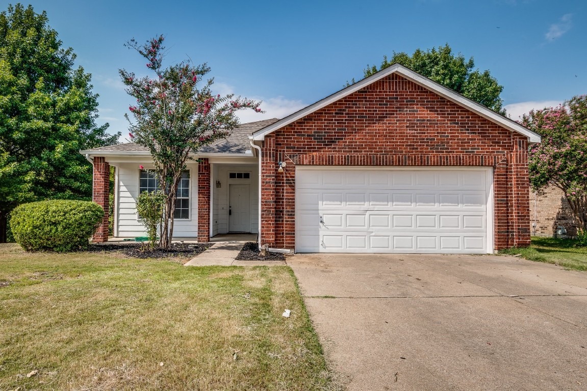 2908 Prairie Oak Boulevard Grand Prairie TX 75052