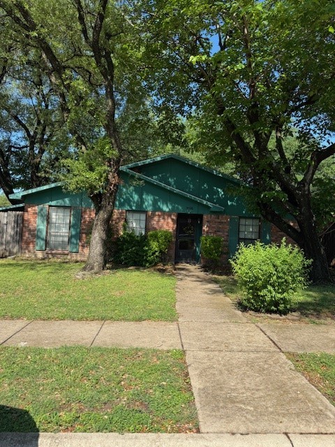 6321 Mccartney Lane Garland TX 75043
