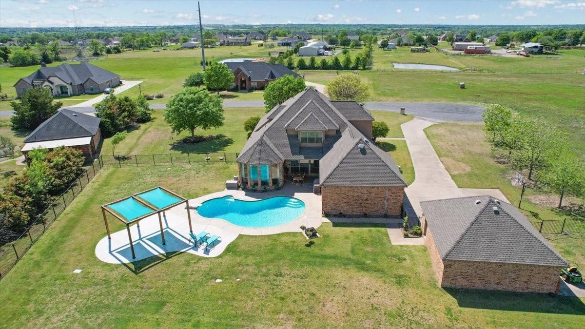 373 Sundance Drive Van Alstyne TX 75495