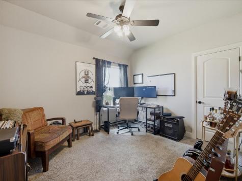 340 El Pescado Court Godley TX 76044
