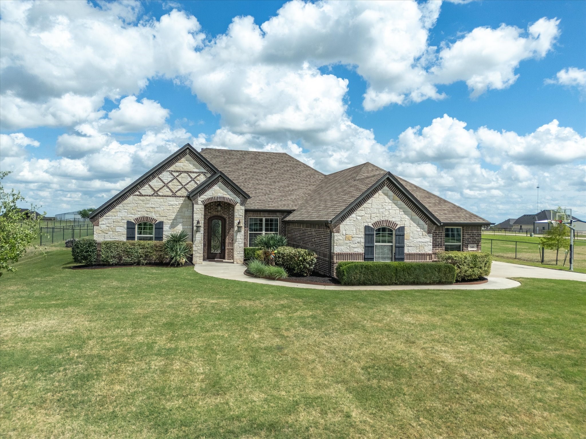 340 El Pescado Court Godley TX 76044