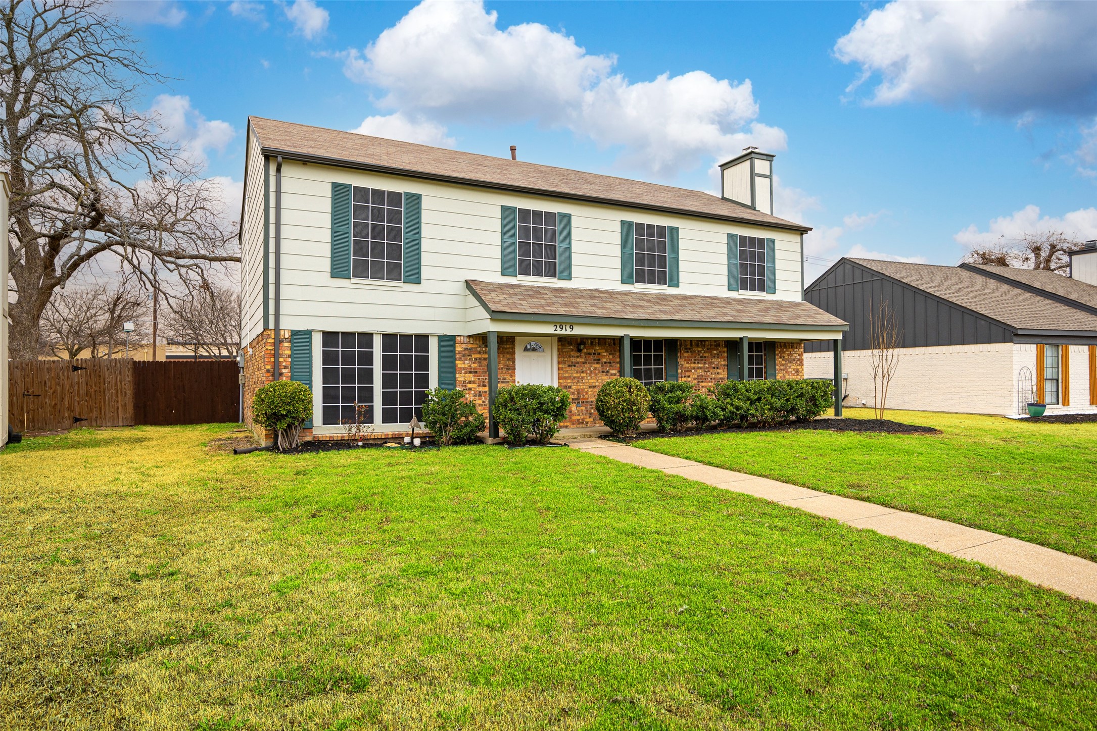 2919 Naples Drive Garland TX 75040