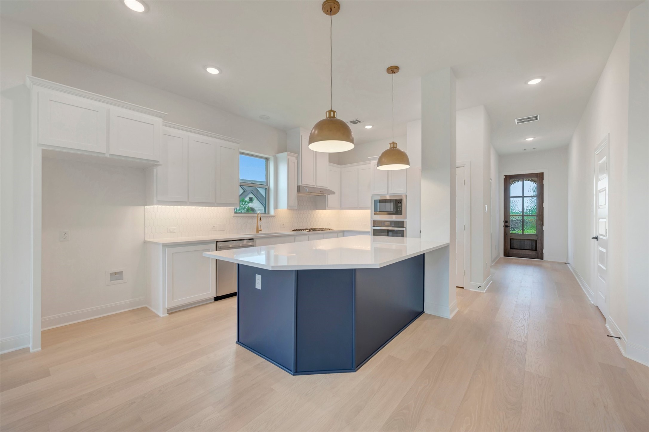 1100 Painted Lady Drive Crowley TX 76036