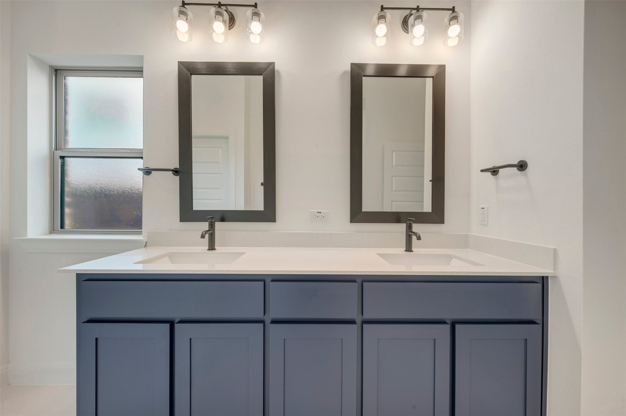 1100 Painted Lady Drive Crowley TX 76036