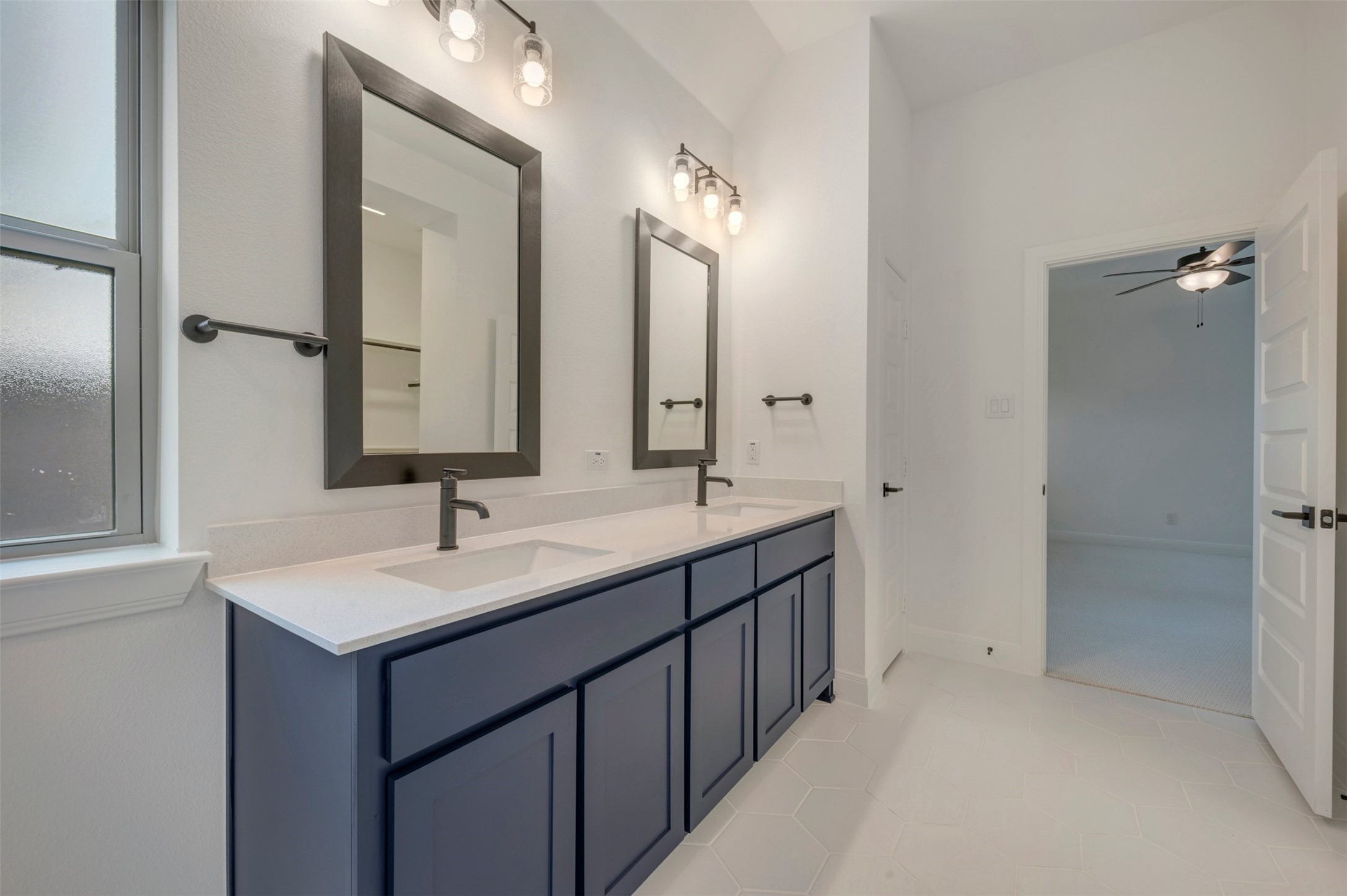 1100 Painted Lady Drive Crowley TX 76036