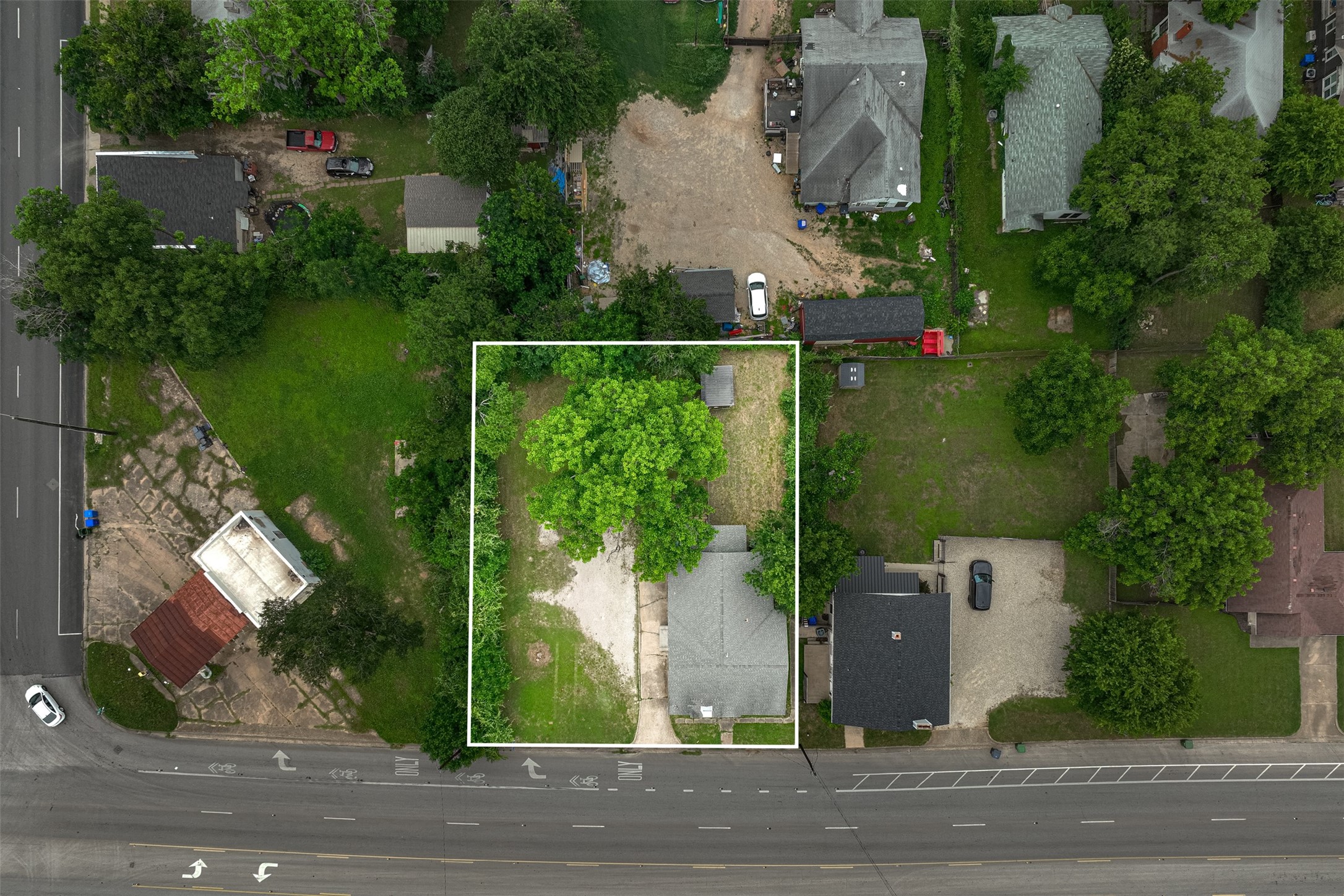 512 Herring Avenue Waco TX 76708
