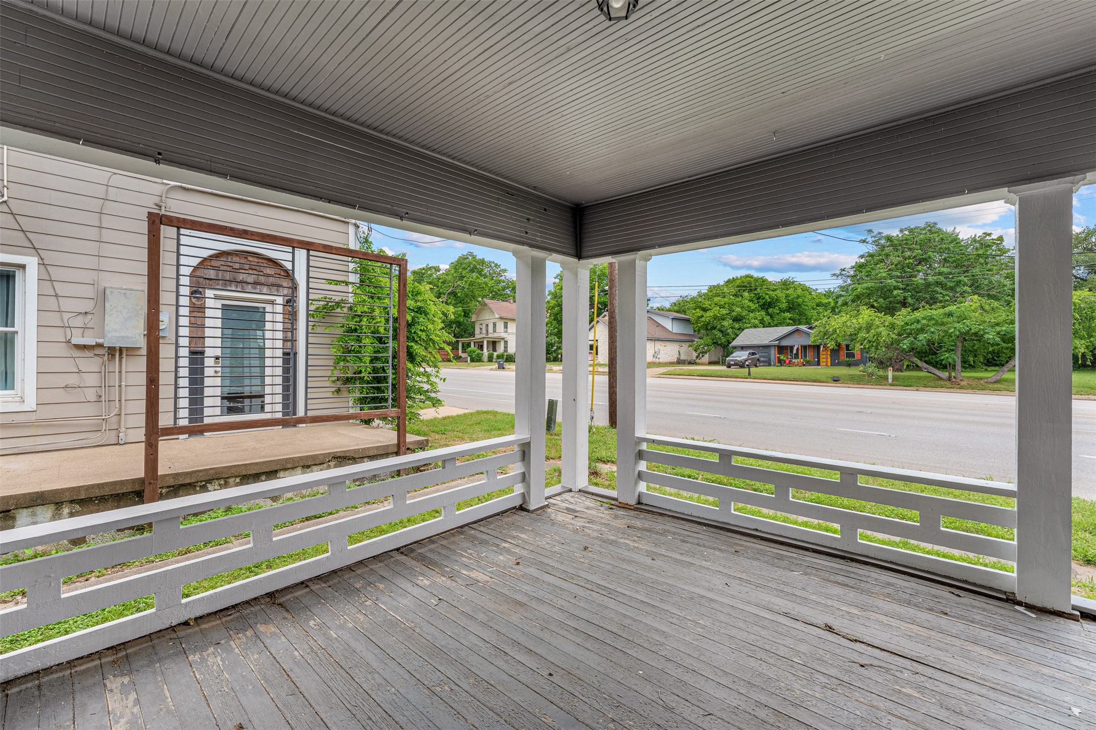 512 Herring Avenue Waco TX 76708