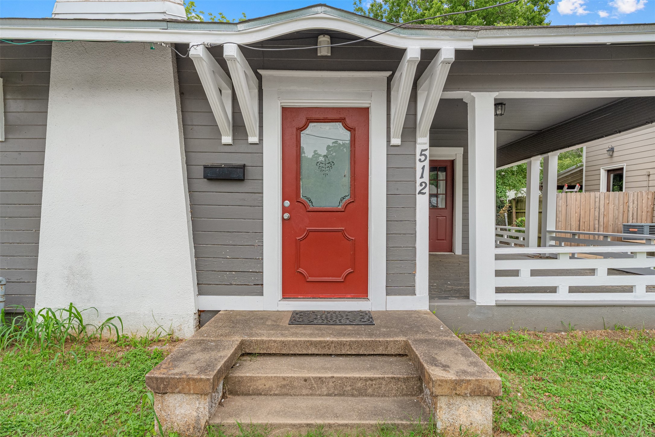 512 Herring Avenue Waco TX 76708