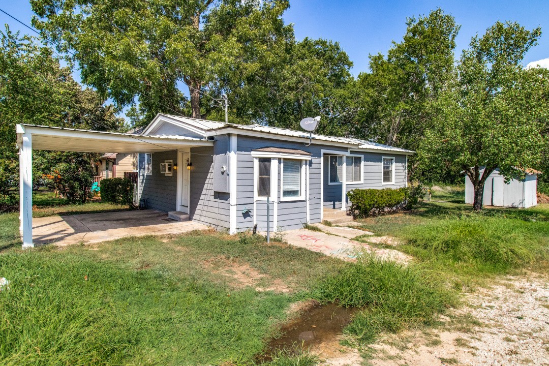 500 White Street Whitesboro TX 76273
