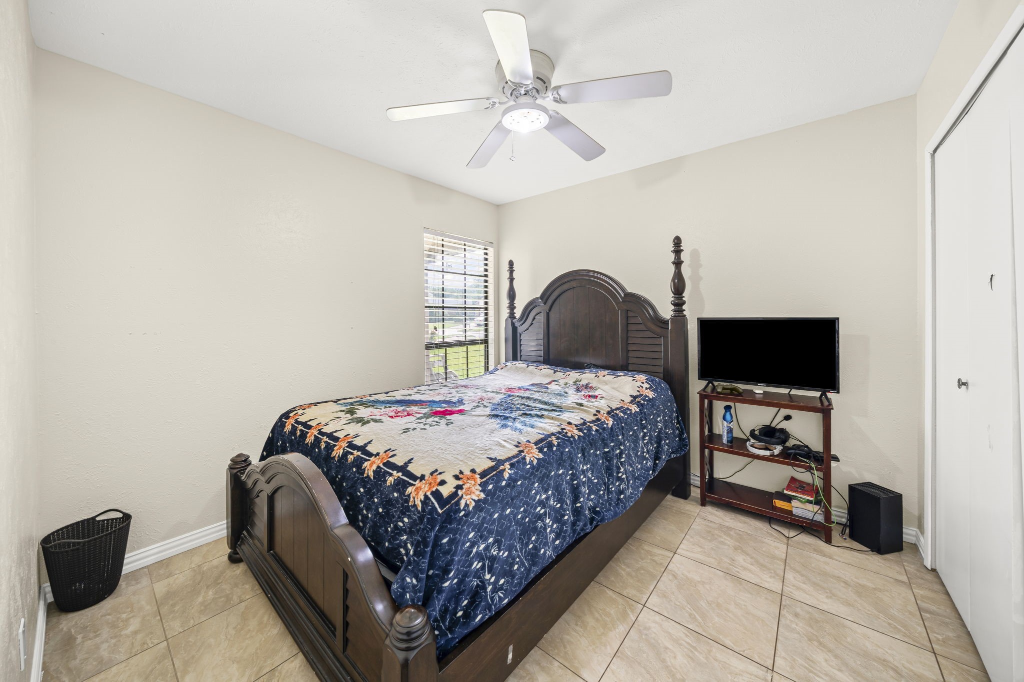 2121 Newbury Drive Arlington TX 76014
