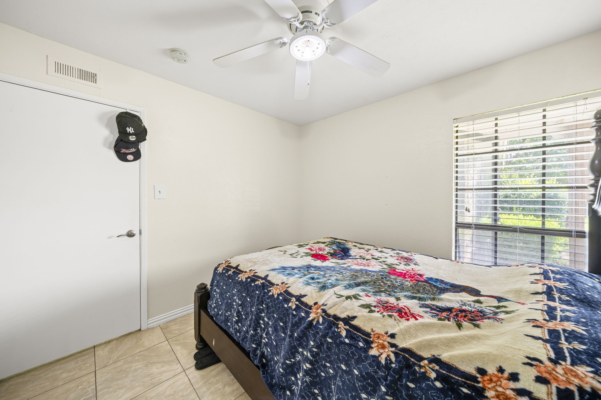 2121 Newbury Drive Arlington TX 76014