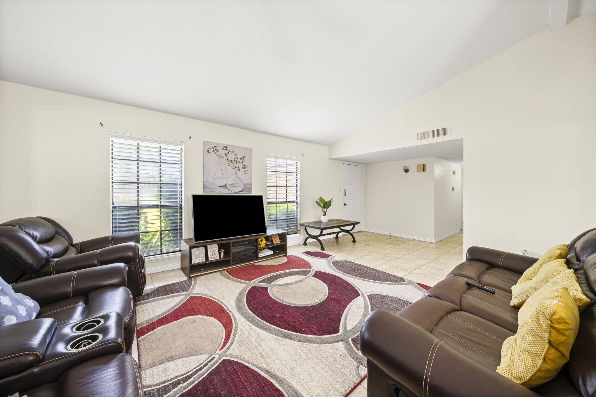 2121 Newbury Drive Arlington TX 76014