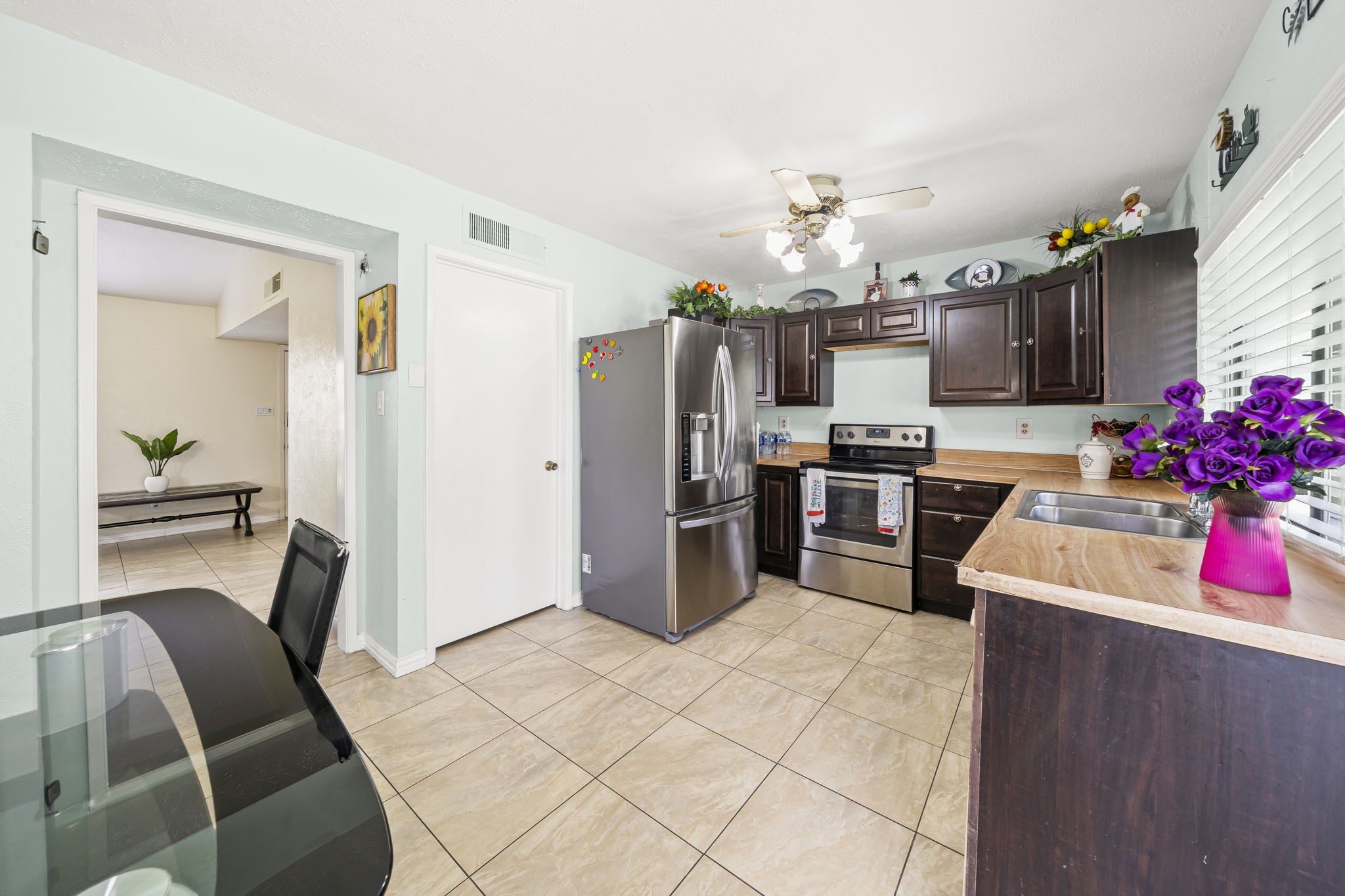2121 Newbury Drive Arlington TX 76014