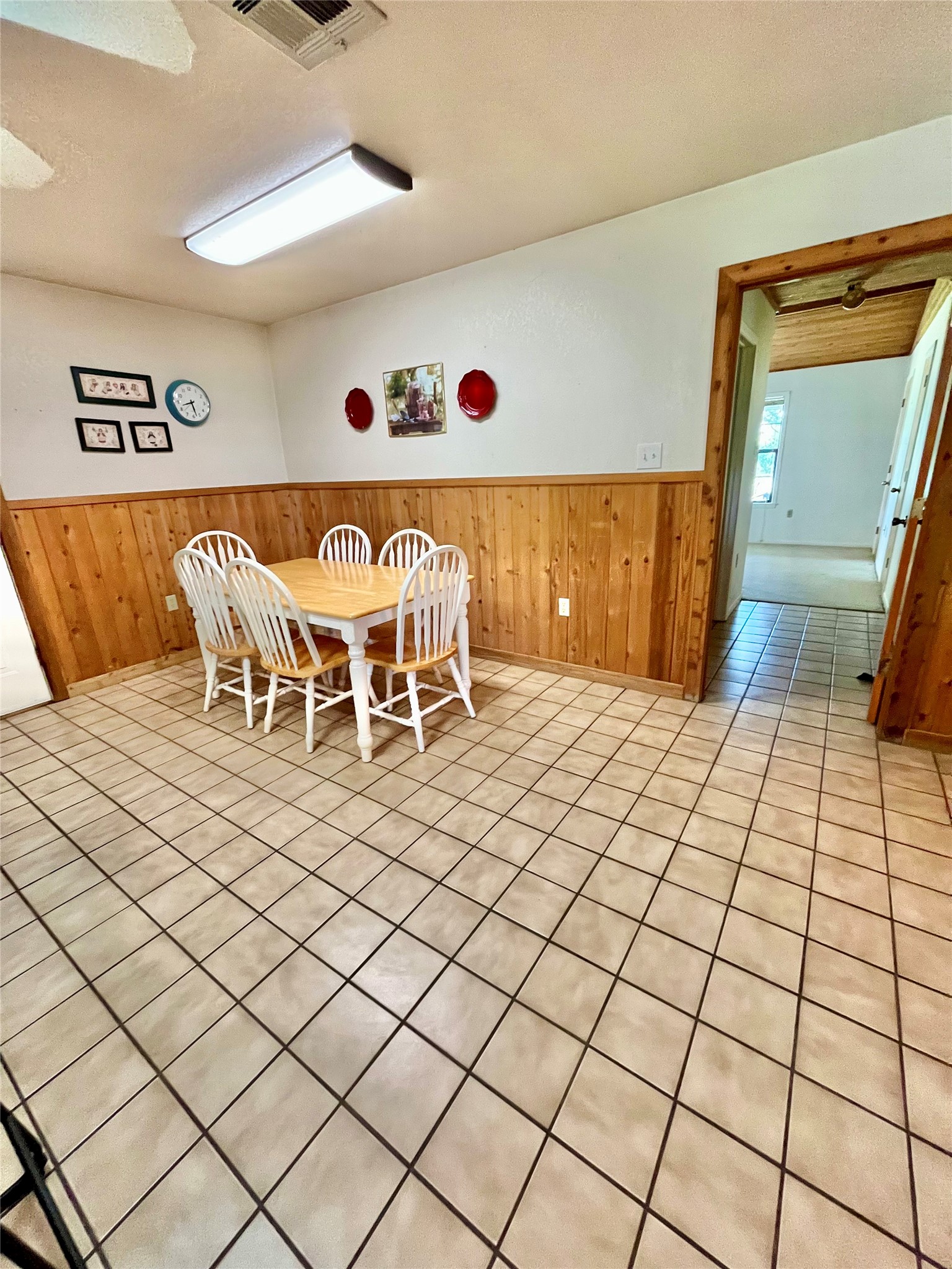 10047 E Highway 36 Jonesboro TX 76538