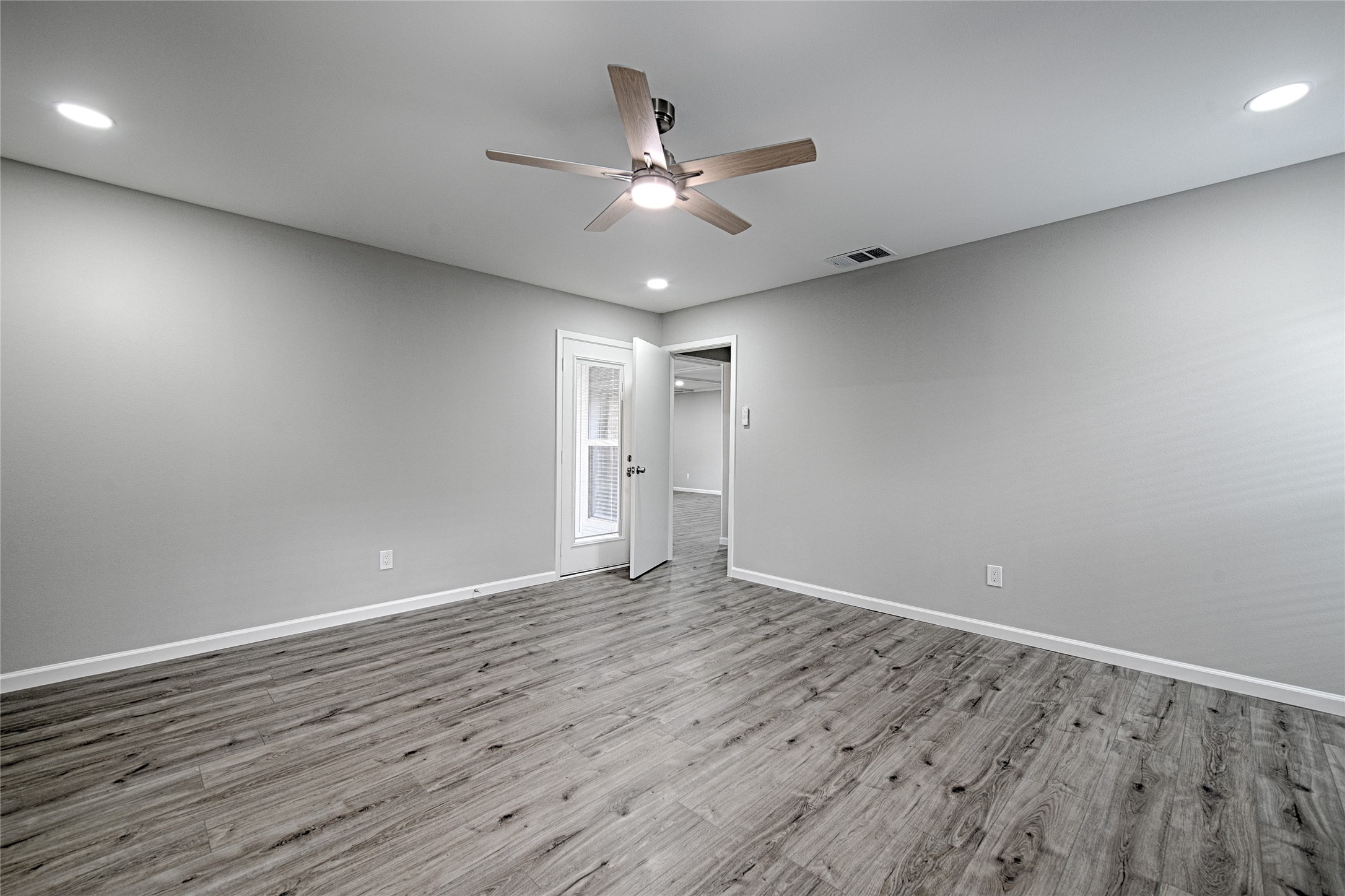 1605 Monterrey Drive Garland TX 75042