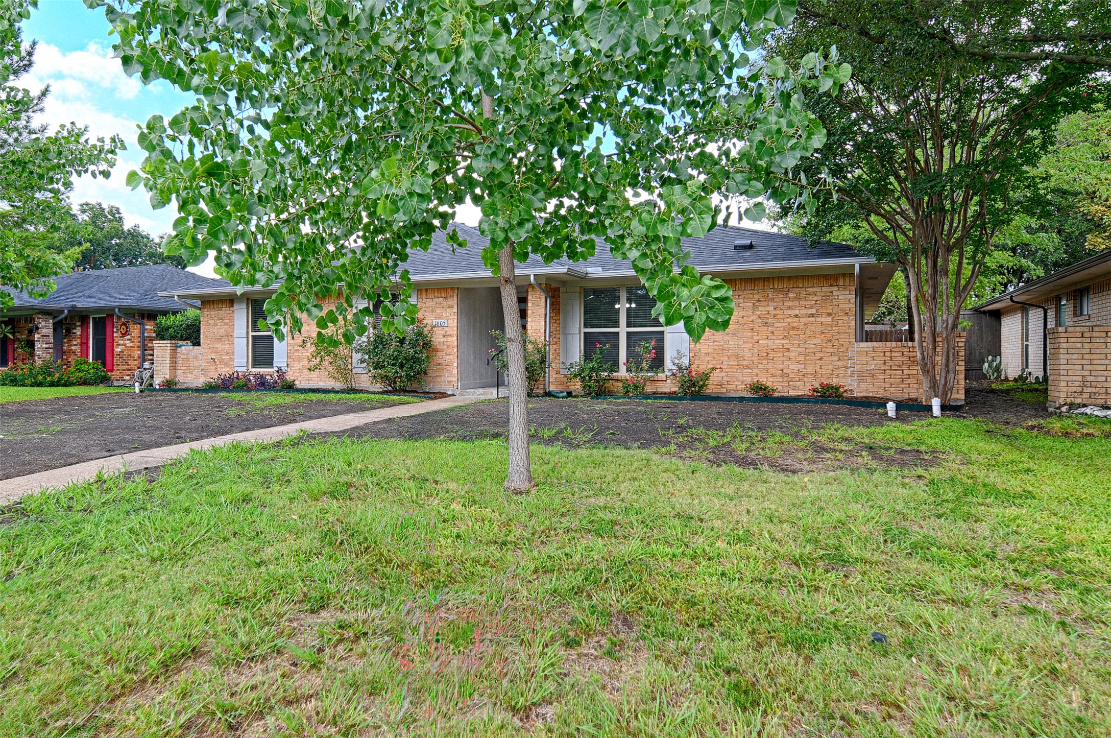 1605 Monterrey Drive Garland TX 75042