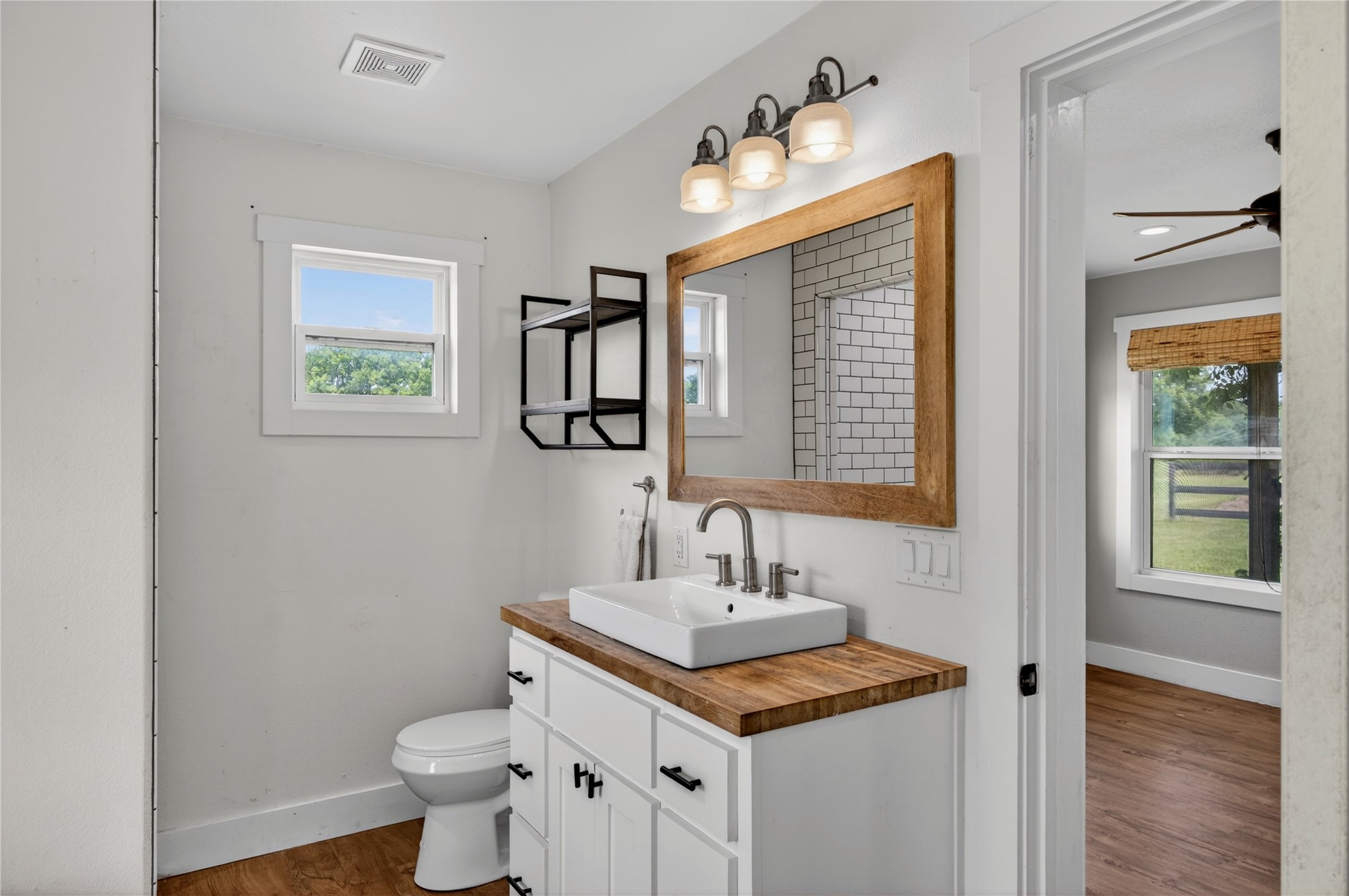 4221 Fm-120 E Denison TX 75020