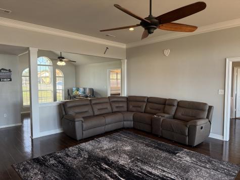 21821 Lakewood Lane Chandler TX 75758