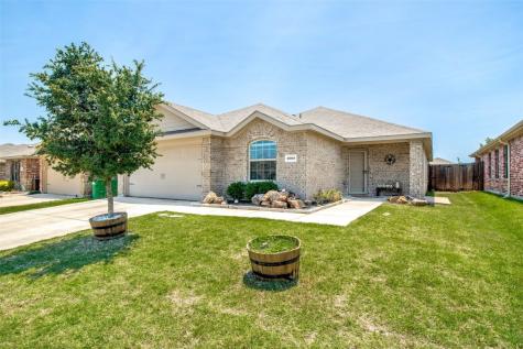 2060 Brisbon Street Fate TX 75189