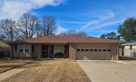 1030 34th Street SE Paris TX 75460