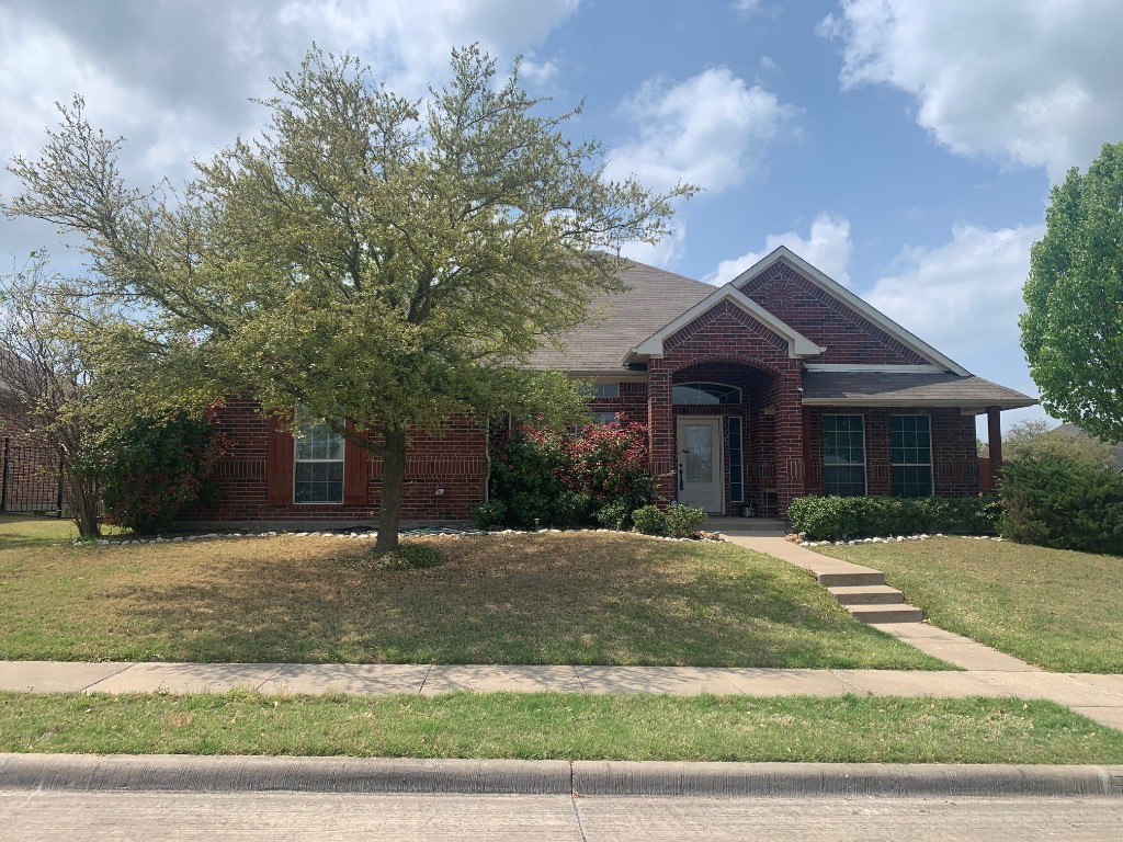 1321 Whispering Glen Royse City TX 75189