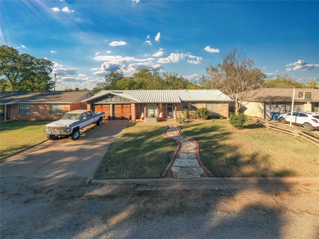 1306 Renee Street Breckenridge TX 76424