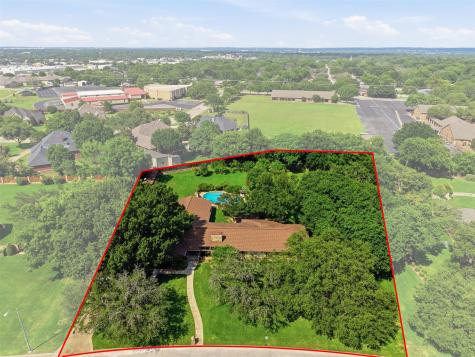 715 Stonelake Drive Cleburne TX 76033