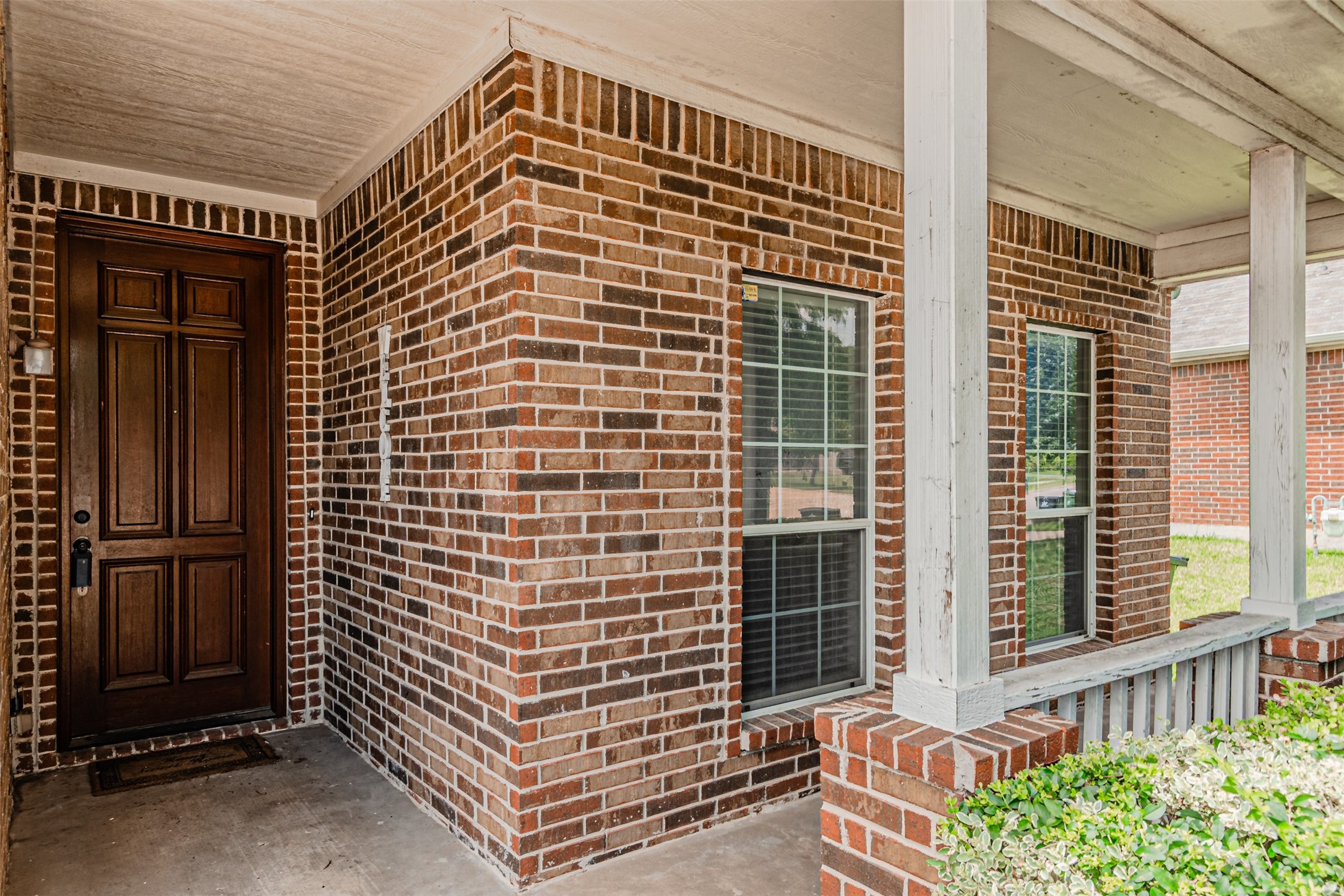 8220 Mossberg Drive Arlington TX 76002