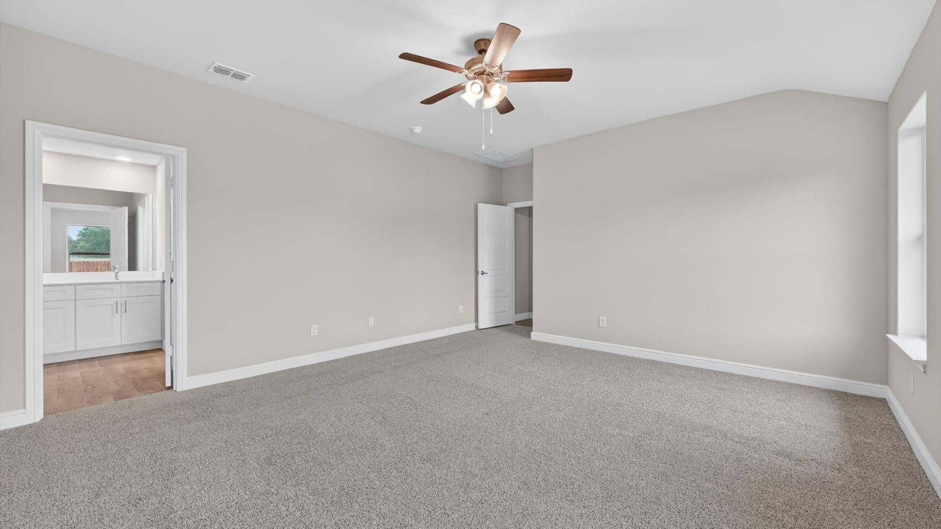1400 Canterbury Trail Desoto TX 75115